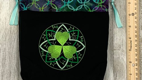 Shamrock Tarot Bag / Keepsake Bag / Drawstring Bag / Oracle Bag / Jewelry Bag / Crystal Bag / Gift Bag / Tarot Pouch / Cosmetic Bag