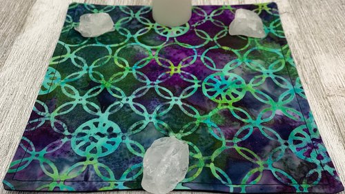 MINI Altar Cloth - Circles, Tarot Cloth, Traveling Altar Cloth, Portable Altar Cloth, Small Spaces Altar, Home Office Altar