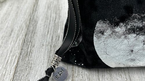 Velvet - Moon Phase Tarot Bag/ Custom Tarot Pouch/ Keepsake Bag / Drawstring Bag / Oracle Bag / Crystal Bag / Tarot Pouch / Cosmetic Bag