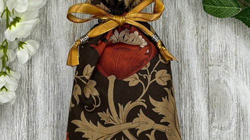 William Morris Tarot Bag/ Custom Tarot Bag/ Keepsake Bag / Drawstring Bag / Oracle Bag / Jewelry Bag / Crystal Bag / Gift Bag / Tarot Pouch