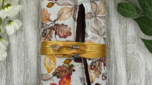 Reversible Cotton Lined Tarot Wrap/ Leaves Tarot Wrap / Tarot Supplies / Tarot Deck Storage / Tarot Cloth / Tarot Supplies / Altar