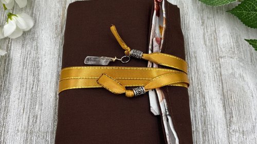 Reversible Cotton Lined Tarot Wrap/ Leaves Tarot Wrap / Tarot Supplies / Tarot Deck Storage / Tarot Cloth / Tarot Supplies / Altar