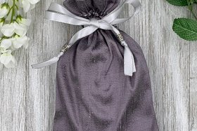 Silk & Silk Lined Tarot Bag, Gray and Black/ Custom Tarot Pouch/ Keepsake Bag / Drawstring Bag / Oracle Bag / Crystal Bag / Tarot Pouch