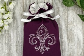 Embroidered Silk lined Tarot Bag Keepsake Bag / Drawstring Bag / Jewelry Bag / Crystal Bag / Gift Bag / Tarot Pouch